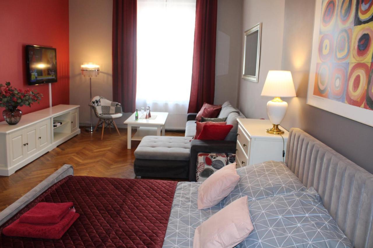Wolnica View 2 Apartment Krakow Luaran gambar